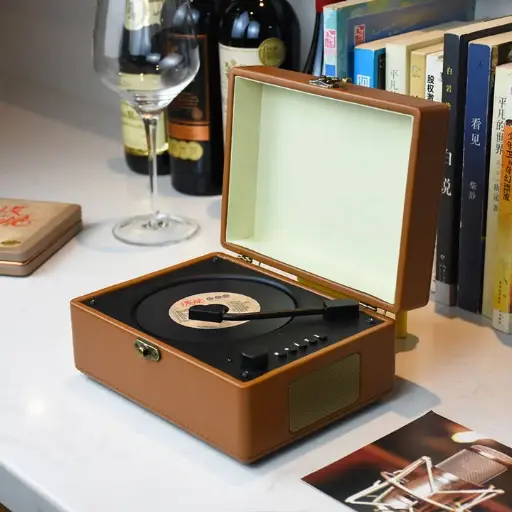 3600毫安電池復古CD播放器 遙控無線音箱 家用音箱（支持CD、USB、藍牙，適用於手機）